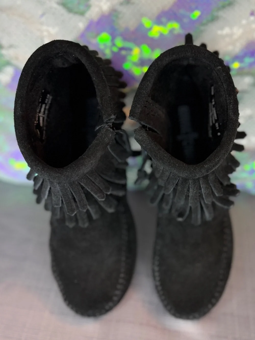 Minnetonka Black Double Fringe Side Zip Boot (Little Girls Size 13)